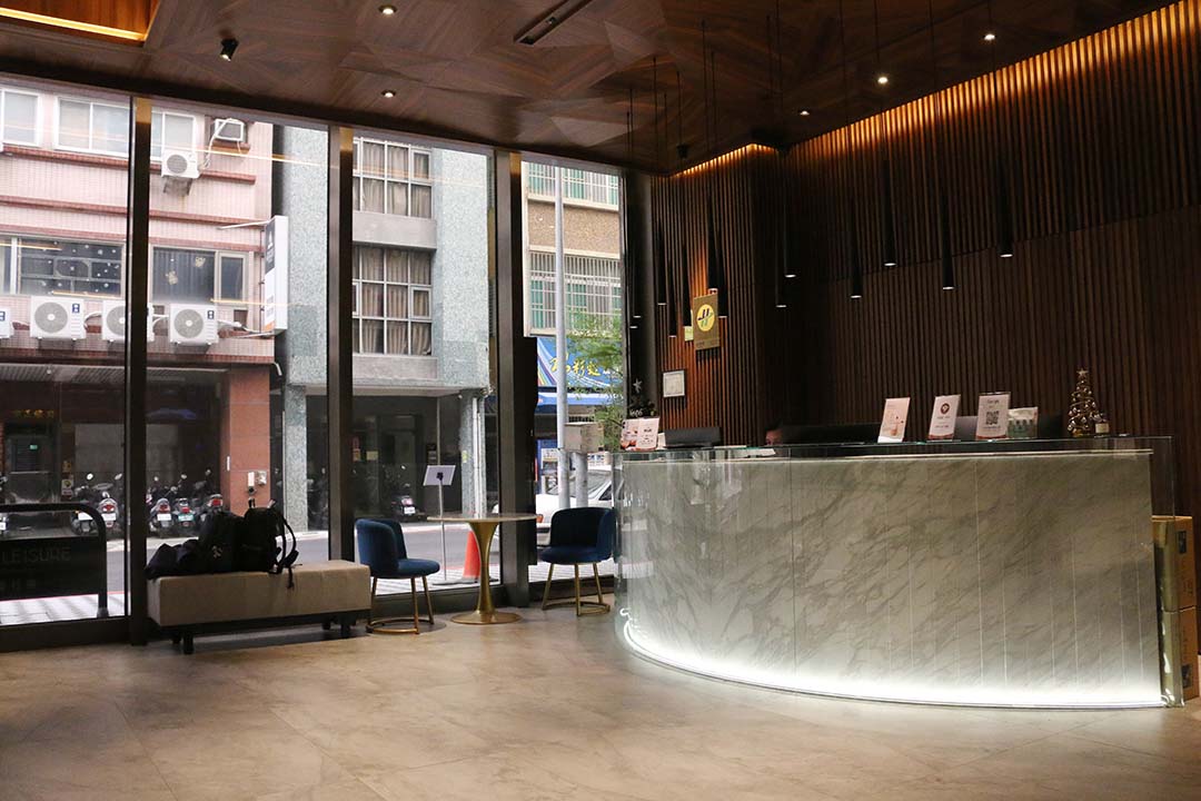 2025高雄住宿推薦【高雄行旅HOTEL LEISURE Kaohsiung】地理交通位置極佳 兩人出遊的好選擇! - 第5張圖
