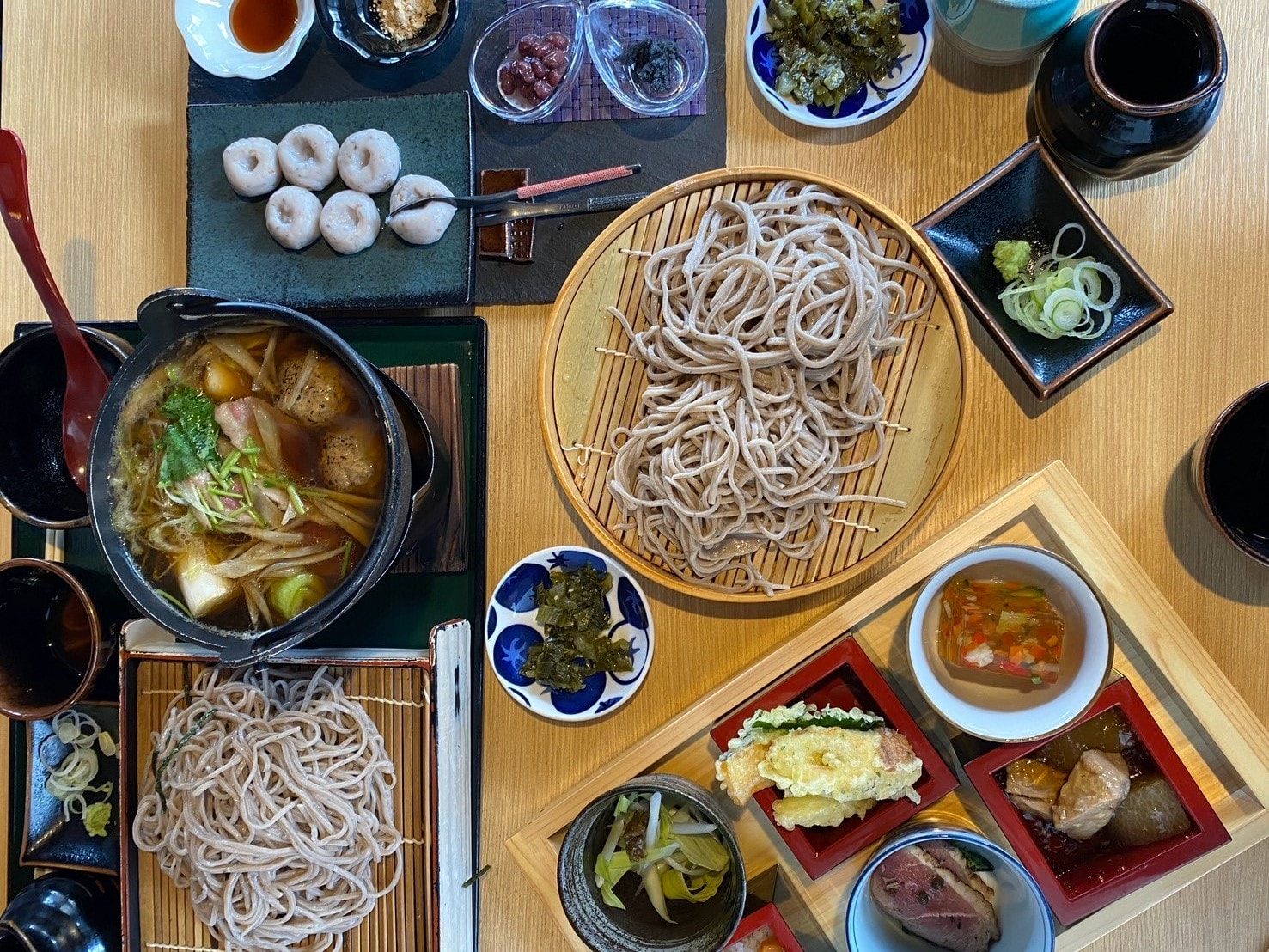 山形縣山寺美食推薦【山形蕎麦の焔藏 山寺店】好吃的蕎麥麵!絕對值得來一碗。 - 第2張圖
